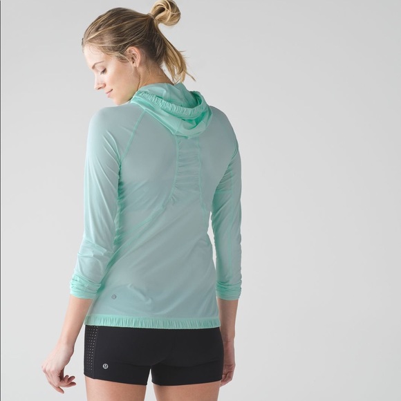 Lululemon Water Bound Hoodie - Picture 2 of 8